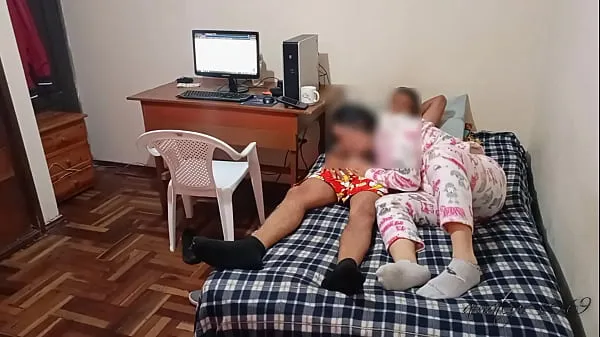 XXX My pretty neighbor lets me lower her underwear part 2: after watching some movies, I end up fucking her before someone comes home and catches us najlepsze filmy