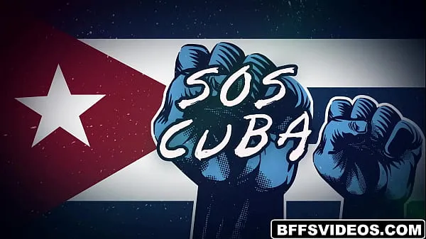 XXX Shaking their huge asses holding signs of protest in the streets, hot Cuban girls Gabriela Lopez, Scarlett Sommers, and Serena Santos bravely raise funds for Cuba najlepšie videá