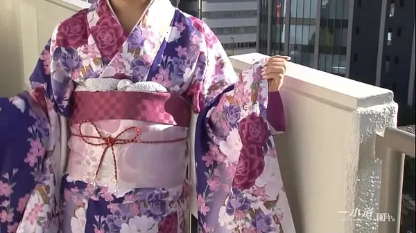XXX Rei Kawashima ¡Presentamos un nuevo trabajo de "Kimono", una categoría especial de la popular serie de colección de modelos porque es un seijin-shiki de 2013! ¡Rei Kawashima aparece con un kimono con mucho encanto que e mejores videos