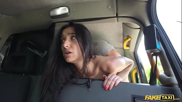 XXX Fake Taxi Sex starved taxi driver fucks the tight pussy of his passenger शीर्ष वीडियो