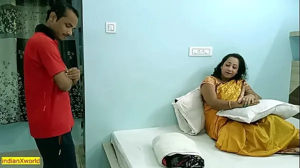 XXX Indian wife exchanged with poor laundry boy!! Hindi webserise hot sex: full video 상위 동영상