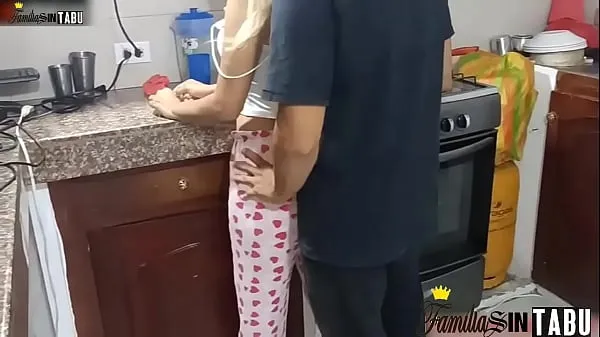 XXX OMG! My stepsister really knows how to have an orgasm rough sex with my rich stepsister in the kitchen热门视频