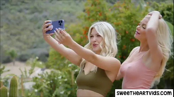 XXX Social Media sensation - Hot mom and stepDaughter κορυφαία βίντεο