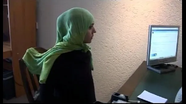 XXX Moroccan slut Jamila tried lesbian sex with dutch girl(Arabic subtitle suosituinta videota