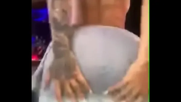 XXX سب سے اوپر کی ویڈیوز Masturbating