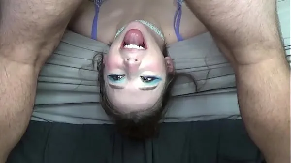 XXX Beautiful Teen Gets Messy in Extreme Deepthroat Off the Bed Facefuck with Head Slamming Throatpie أفضل مقاطع الفيديو