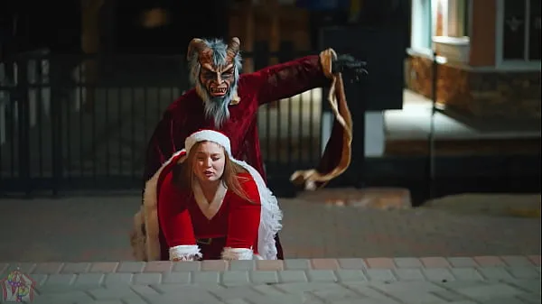 XXX Krampus " A Whoreful Christmas" Featuring Mia Dior najboljših videoposnetkov