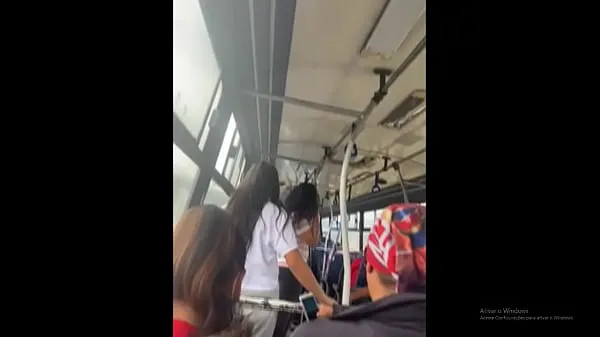 XXX HOT GIRL SQUIRTING IN LIVE SHOW ON PUBLIC BUS toppvideoer
