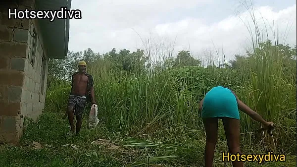 XXX Hotsexydiva taking the laborers BBc raw, hardcore.(please watch full video on X-RED शीर्ष वीडियो