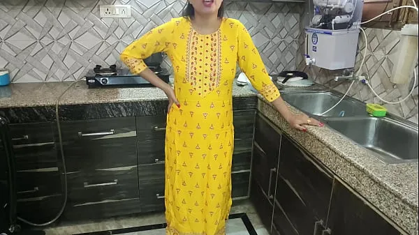 XXX Desi bhabhi was washing dishes in kitchen then her brother in law came and said bhabhi aapka chut chahiye kya dogi hindi audio top videoer