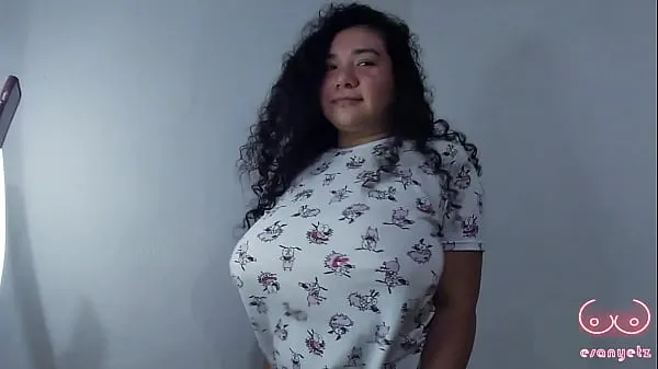XXX Busty girl dances sexy in front of her stepbrother najboljših videoposnetkov
