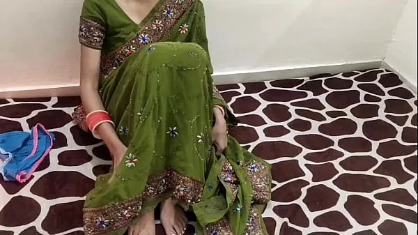 XXX Indian Hot Stepmom has hot sex with stepson in kitchen! Father doesn't know, with clear Audio, Indian Desi stepmom dirty talk in hindi audio toppvideoer