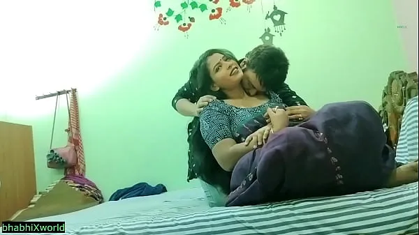 XXX New Bengali Wife First Night Sex! With Clear Talking วิดีโอยอดนิยม