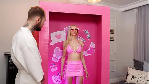XXX I'm Barbie, I'm bought and used as a sex doll. That's what I'm made for κορυφαία βίντεο
