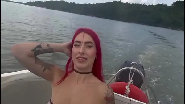 XXX Captain cock on the boat with Mary Janee on the high seas วิดีโอยอดนิยม