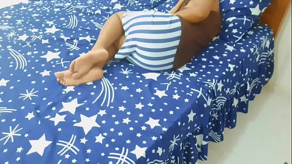 XXX Husband fucks wife's Sister sleeping indian slut Bhabhi share bed suosituinta videota
