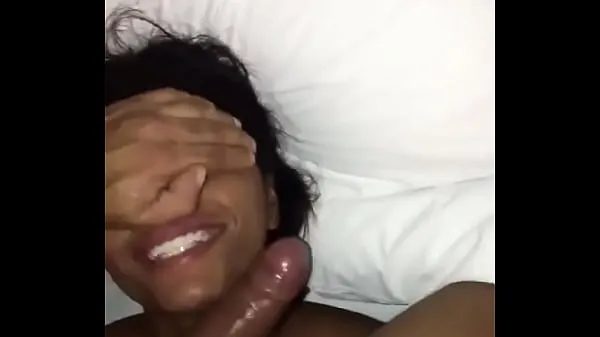 XXX SENDING A MESSAGE TO THE HORN WITH A BIG BLACK DOCK IN MY MOUTH mejores videos